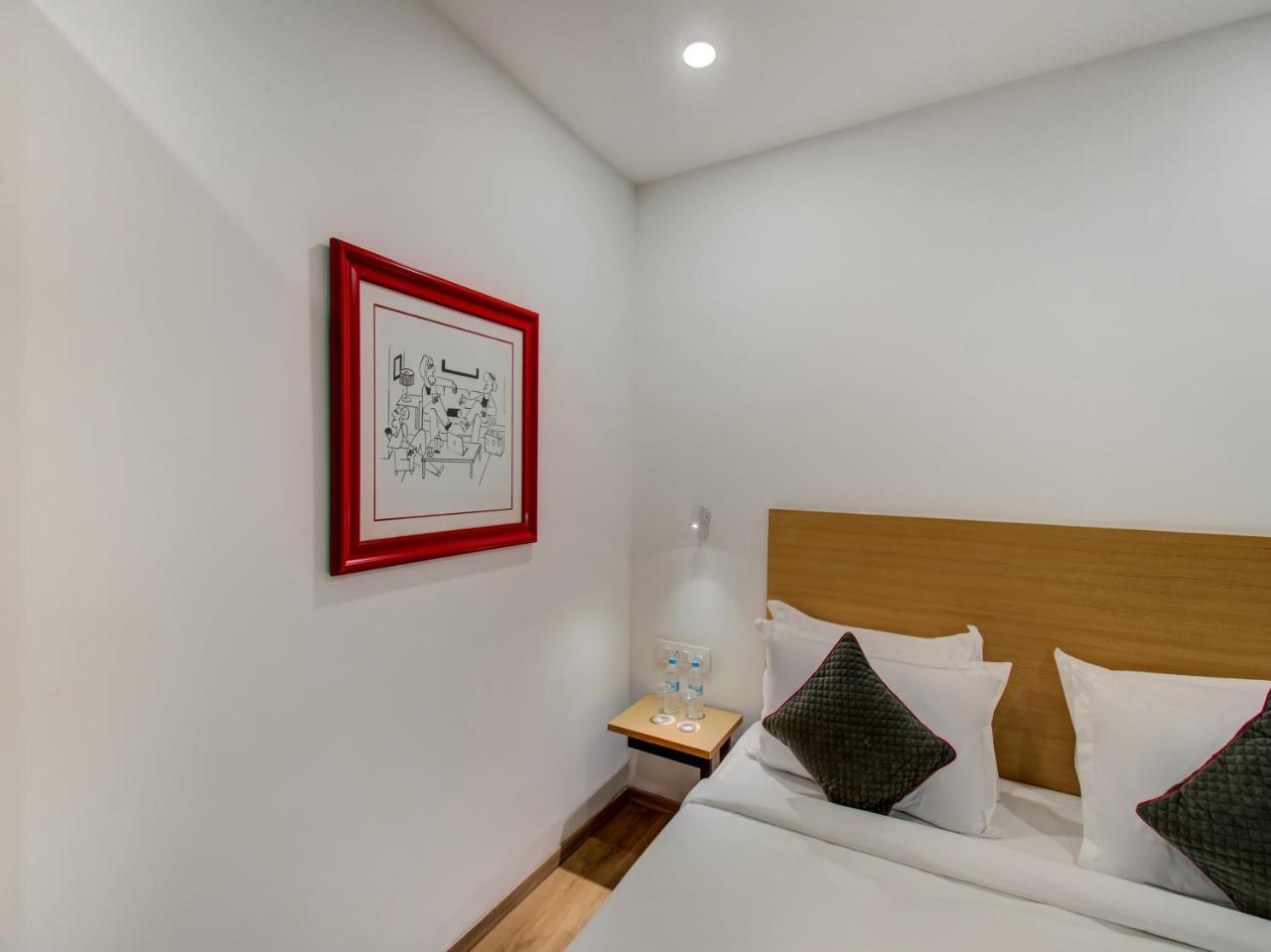 Oyo Townhouse 66 Nagpur Station Ca Road Exterior photo